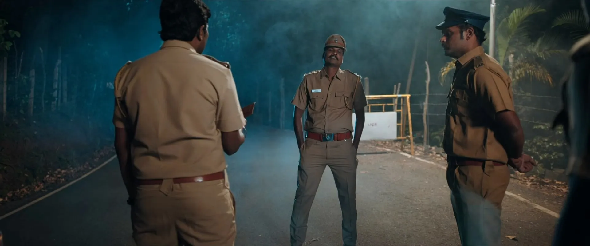 Sattam En Kaiyil (2024) HD Screenshot